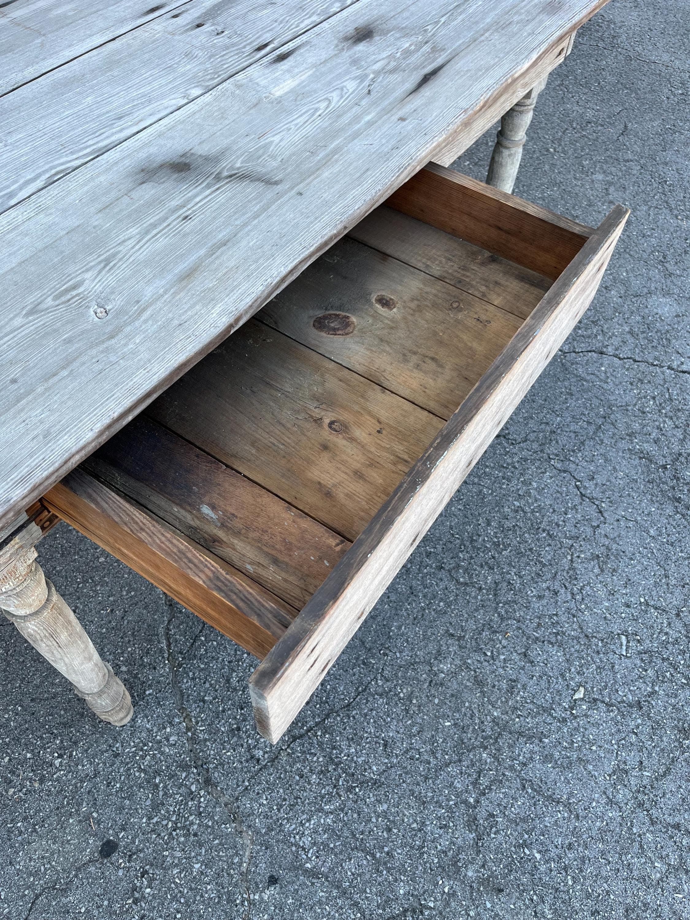 Rustic Primitive Farmhouse Table - Thumbnail 8