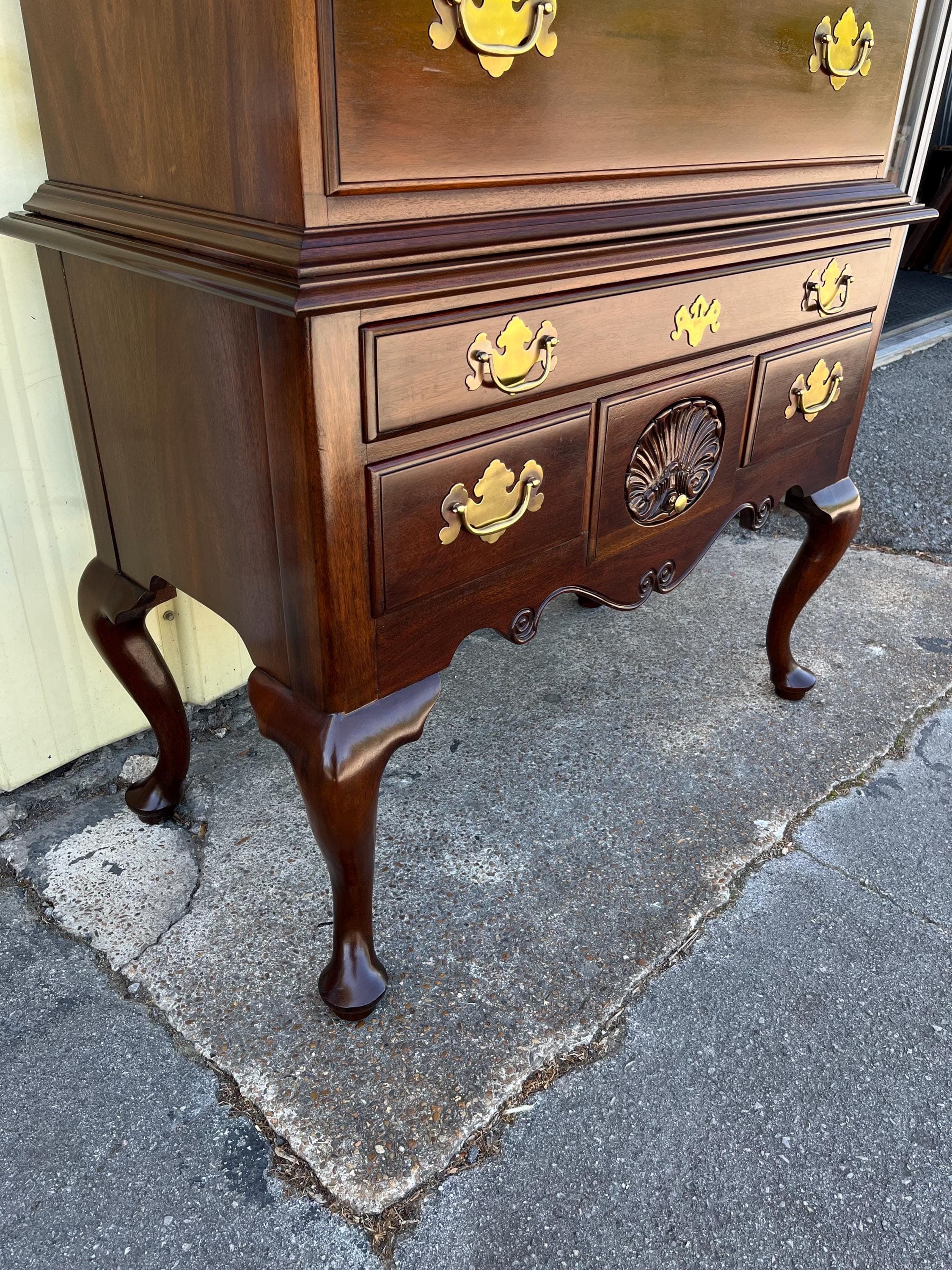 Henkel-Harris Mahogany Highboy Chest: Vintage Flame Finial, Cabriole Legs - Thumbnail 9