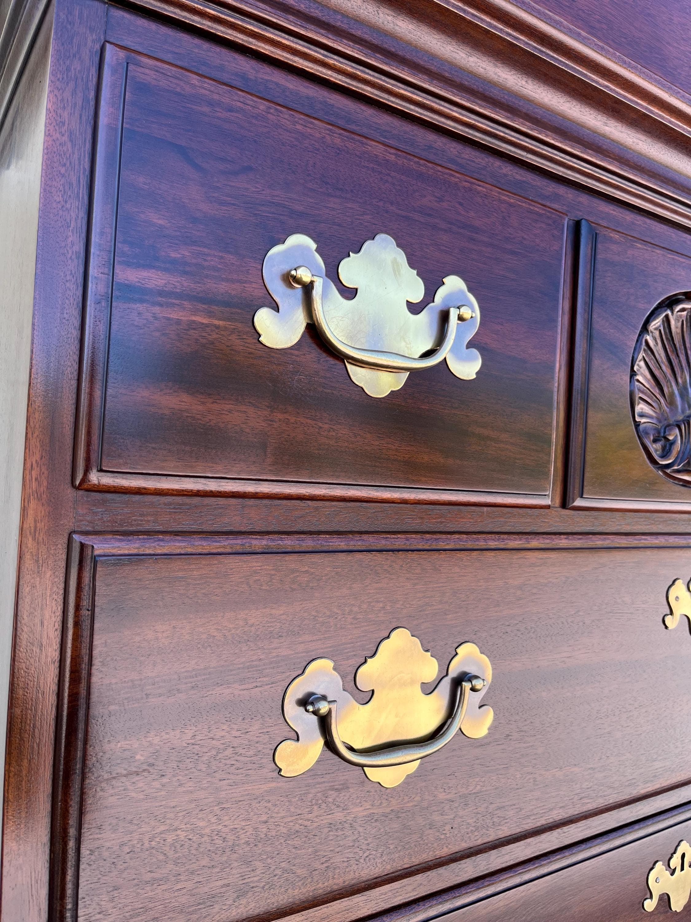 Henkel-Harris Mahogany Highboy Chest: Vintage Flame Finial, Cabriole Legs - Thumbnail 8