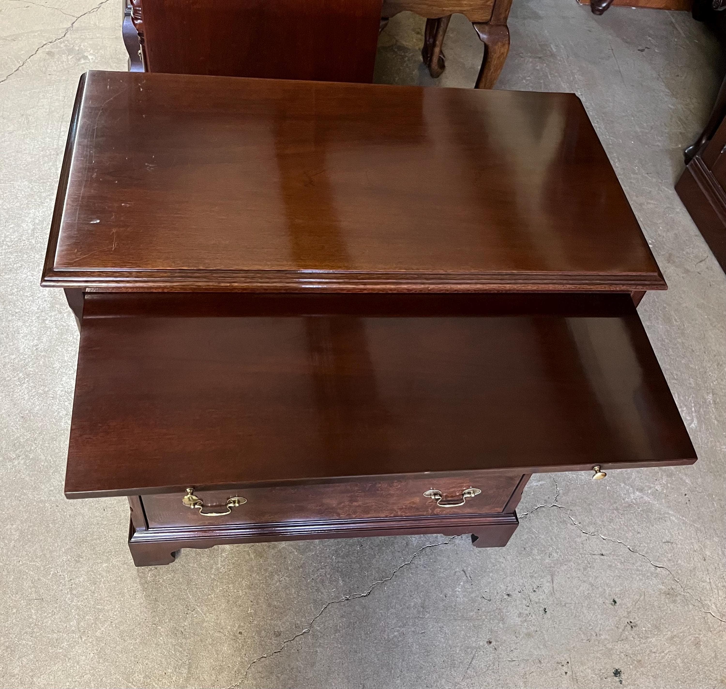 Hickory White American Masterpiece Bachelor’s Chest - Thumbnail 6