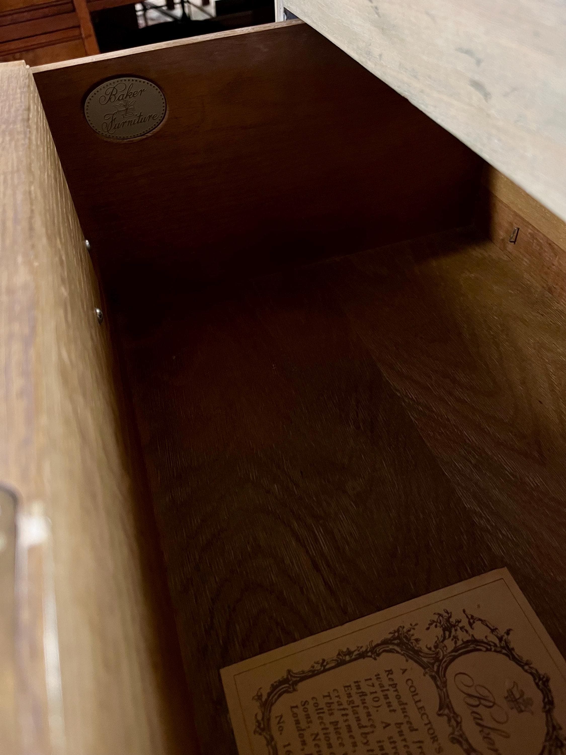 Baker Furniture No. 1608 Bombe Chest - Thumbnail 4