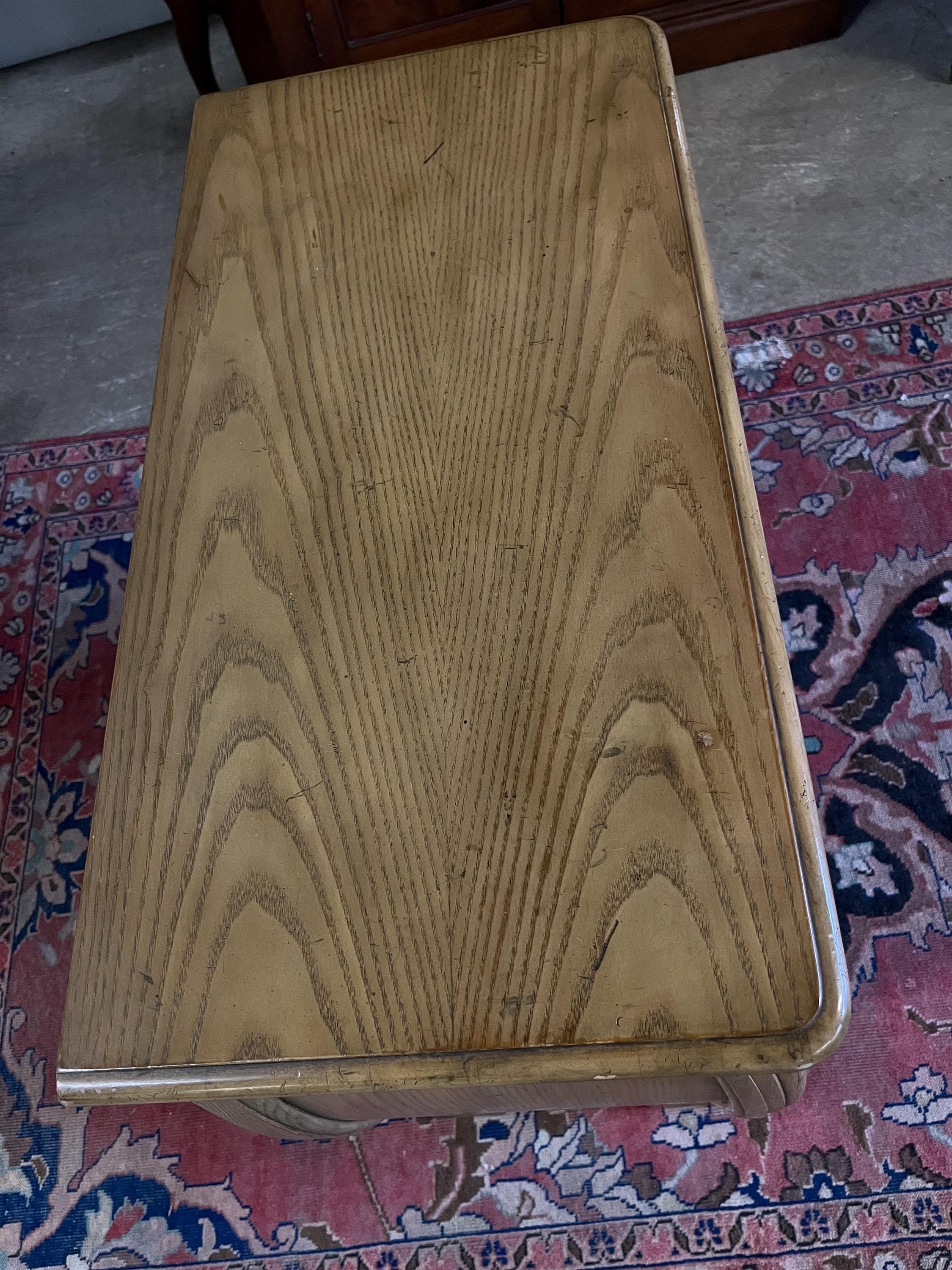 Baker Furniture No. 1608 Bombe Chest - Thumbnail 8