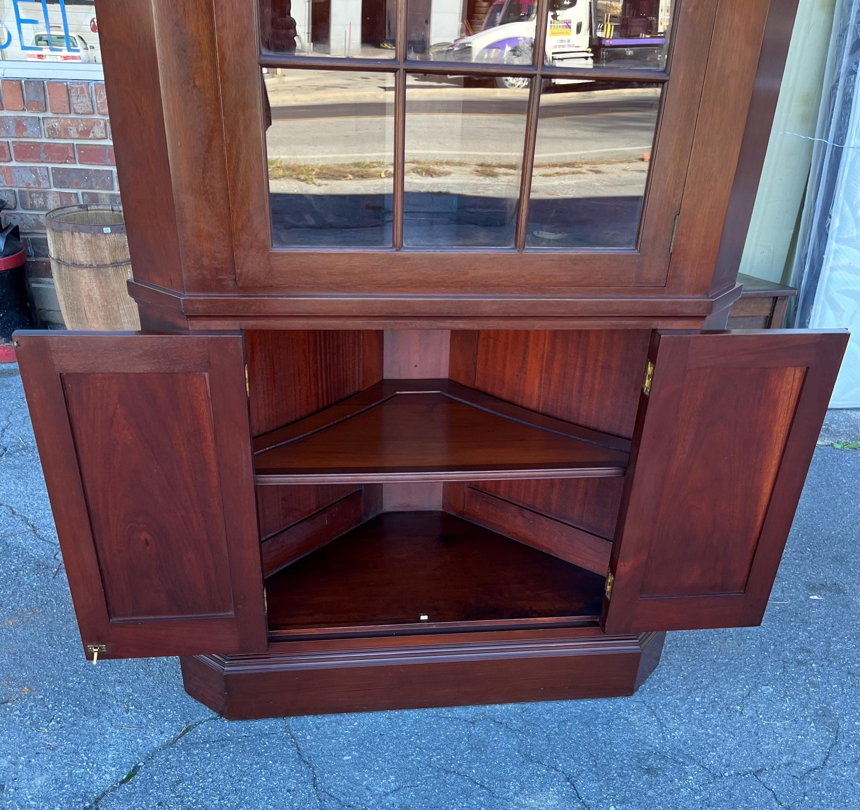 Biggs Old Dominion Corner Cabinet - Thumbnail 8