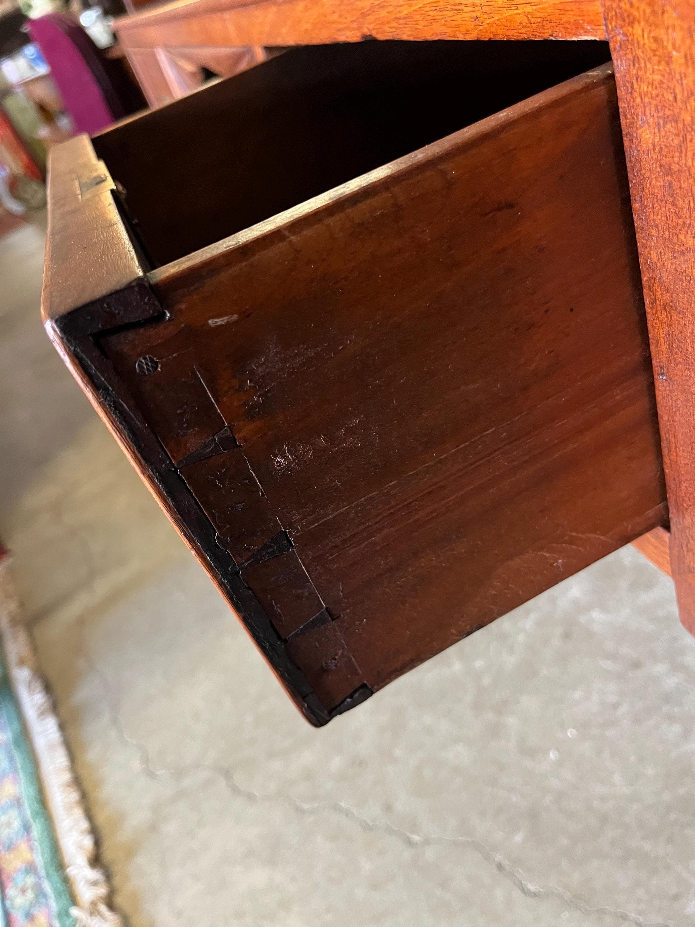 Antique Sheraton Sideboard or Server - Thumbnail 4