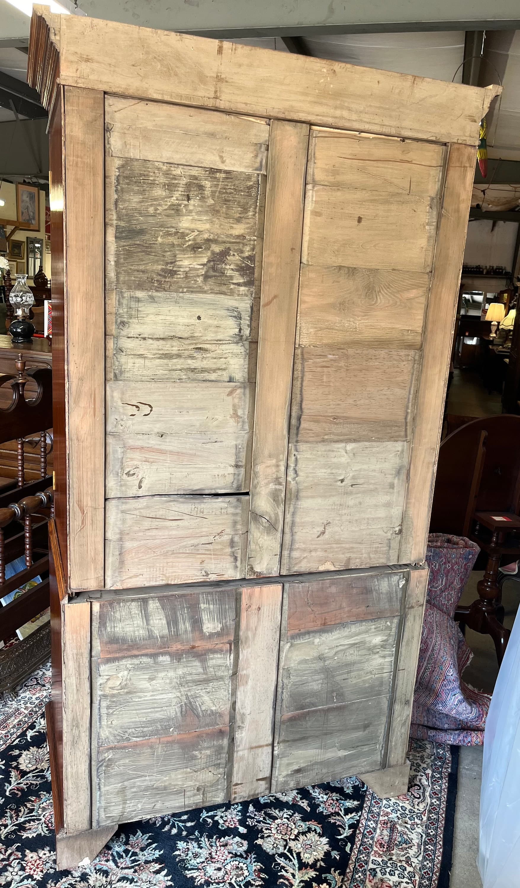 English Mahogany Inlaid Linen Press - Thumbnail 7