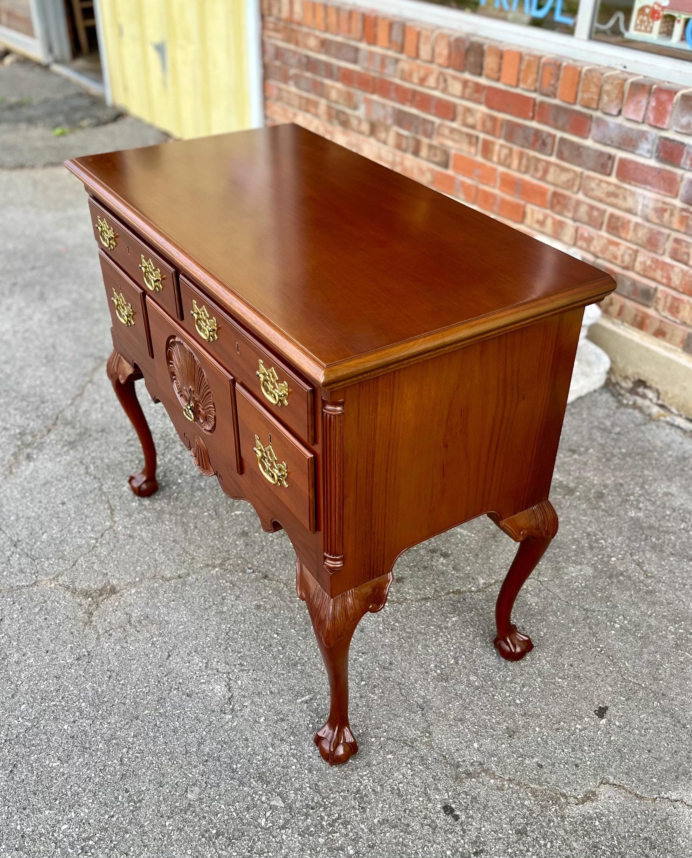 Lowboy by Biggs - Thumbnail 4