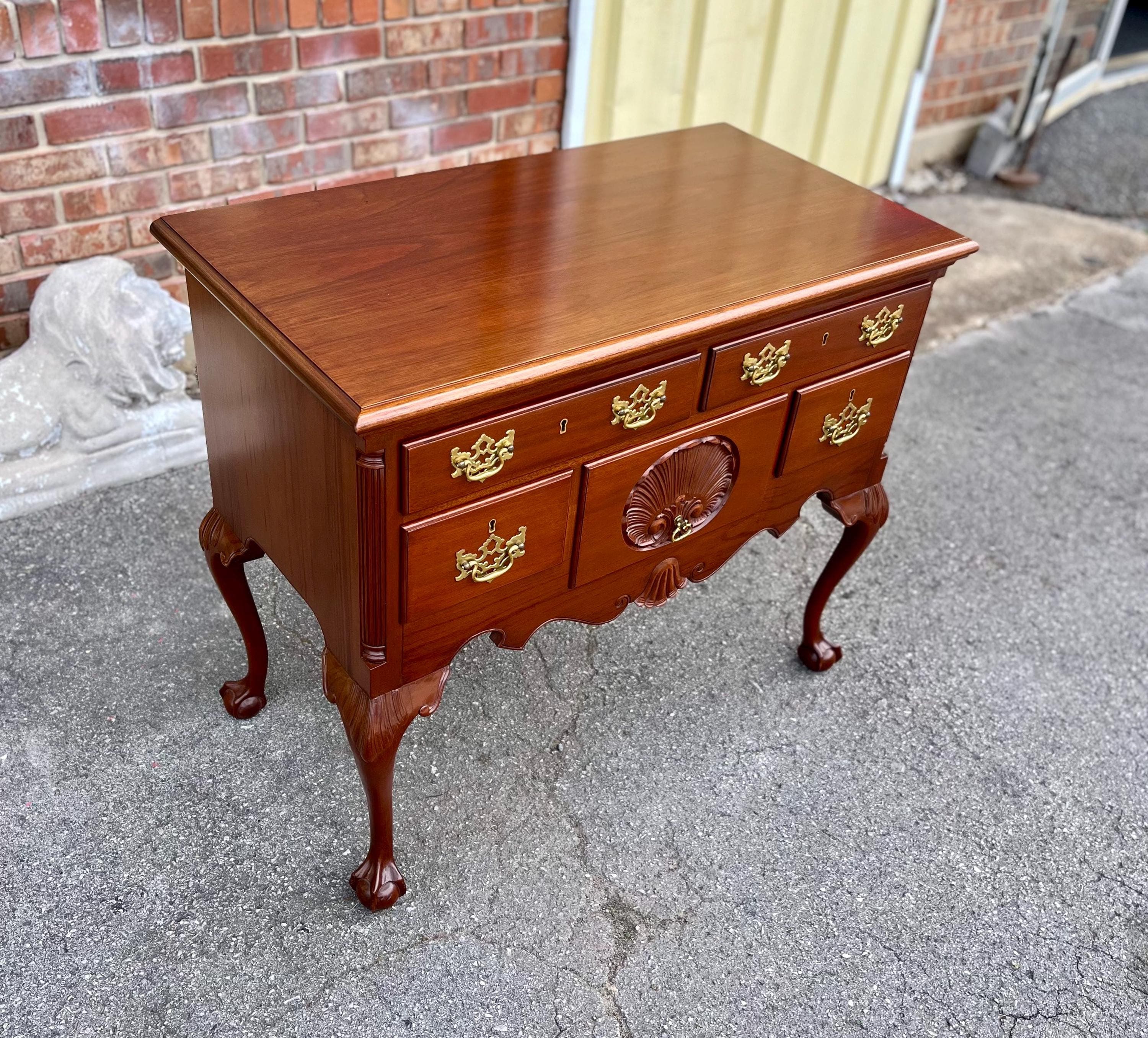 Lowboy by Biggs - Thumbnail 3