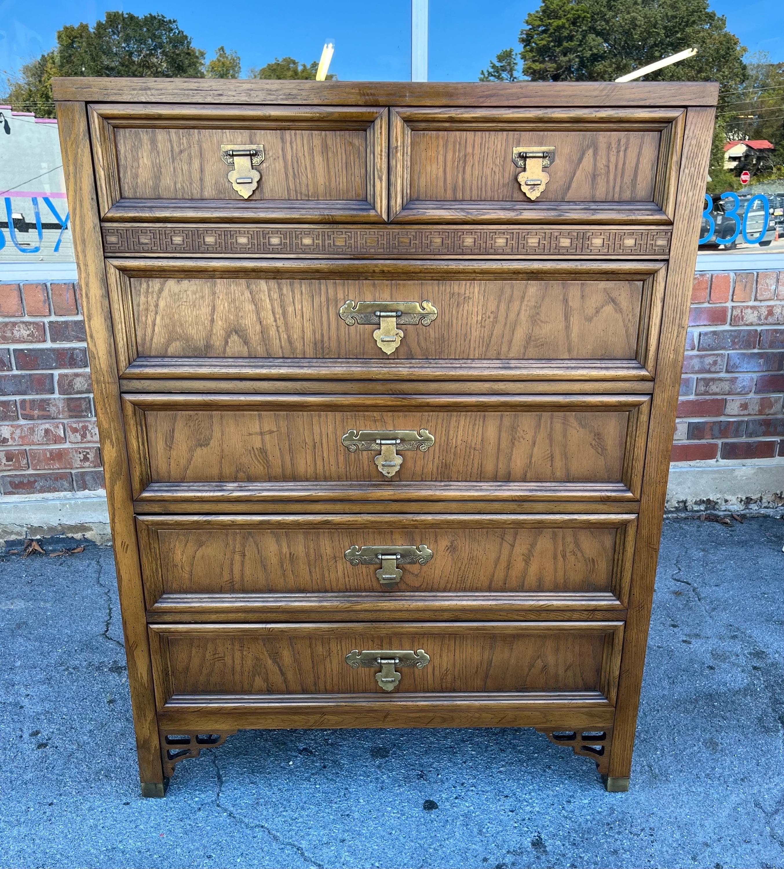 Dixie Shangri La Chest of Drawers - Thumbnail 9