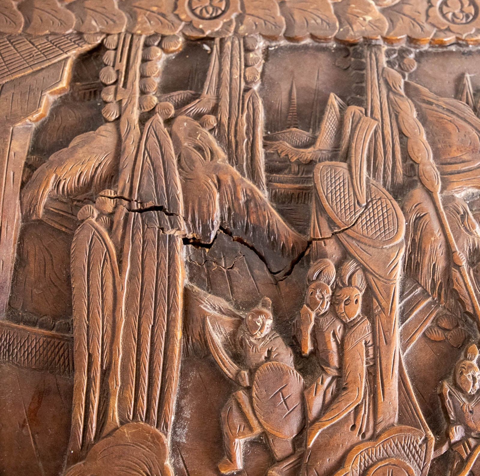 Vintage Chinoise Hand-Carved Wood Storage Trunk - Thumbnail 9