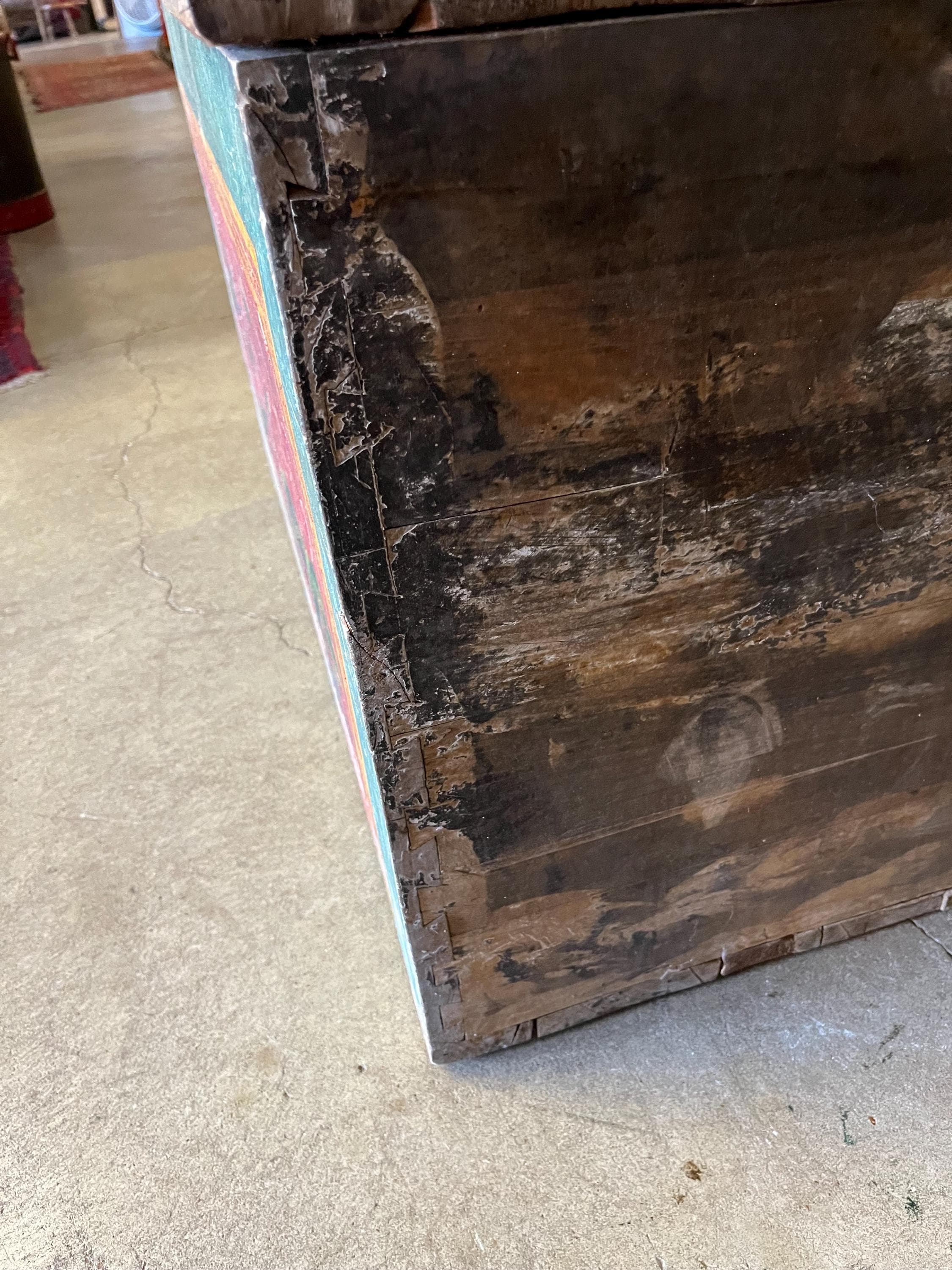 Antique Primitive Painted Trunk - Thumbnail 9