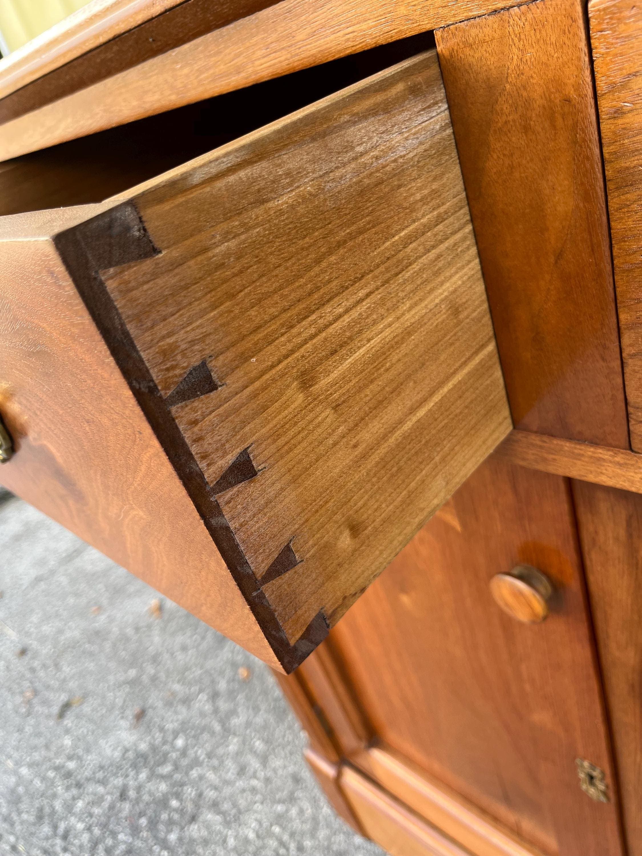 Victorian Era Cupboard - Thumbnail 3