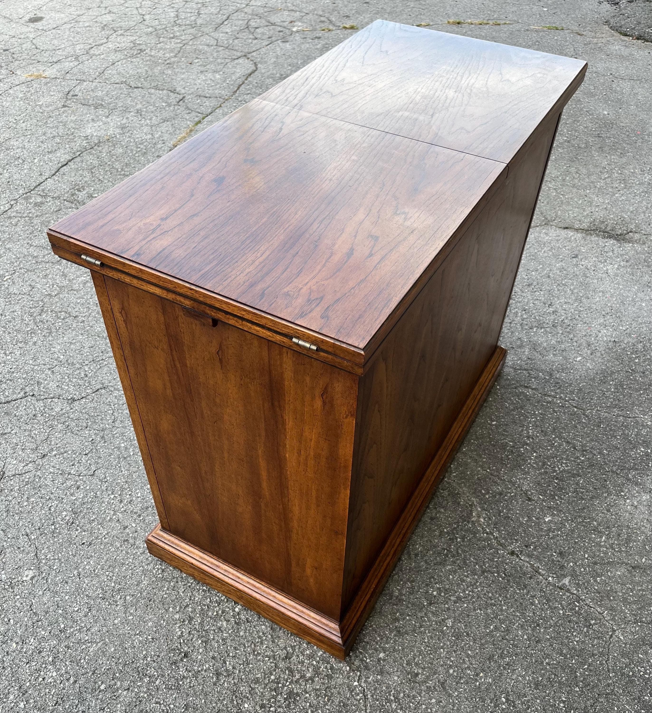 Bar Cart or Server by Thomasville - Thumbnail 7