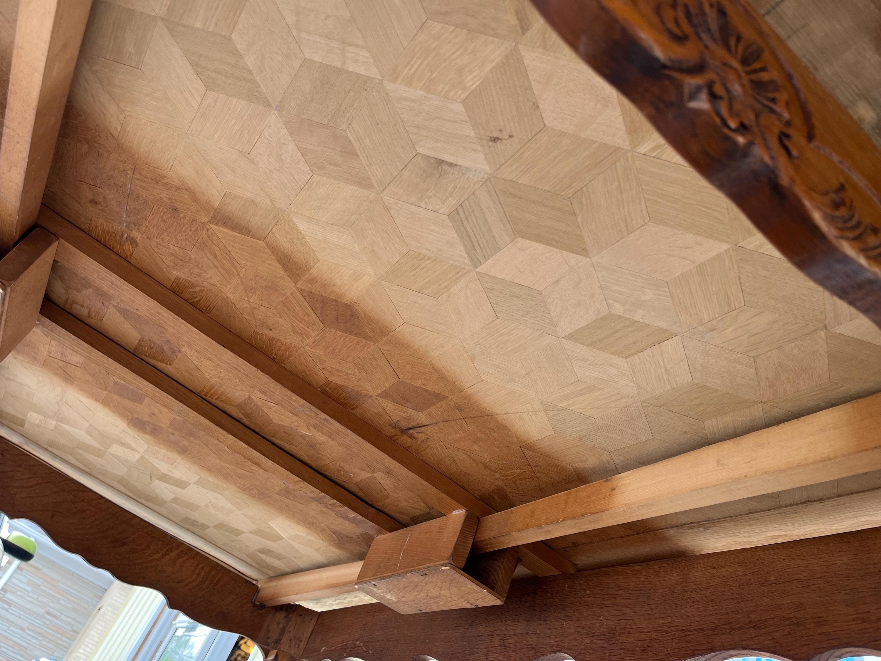 French Provincial Draw Leaf Table - Thumbnail 6