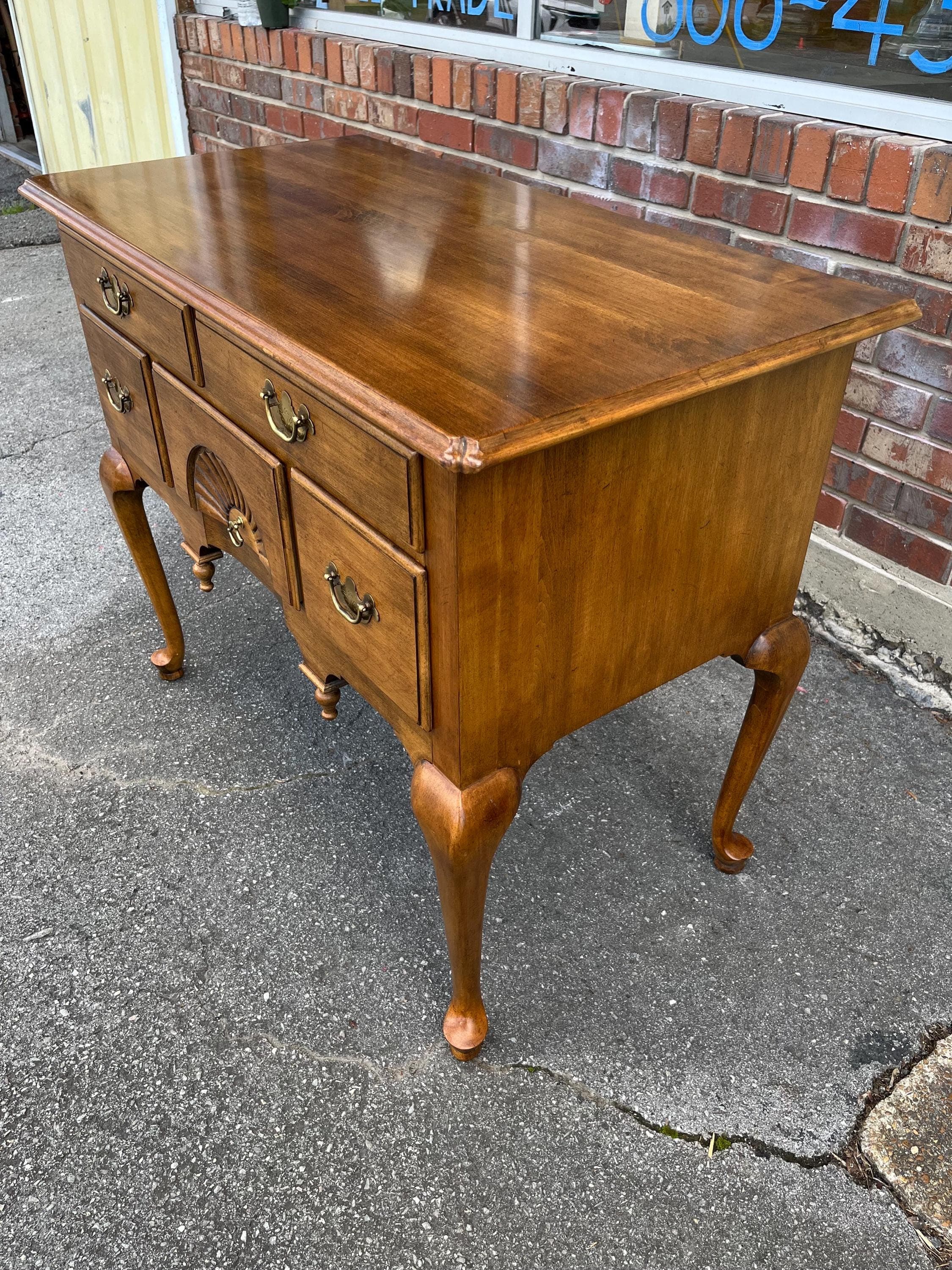 Ethan Allen 1776 Collection Lowboy Chest - Thumbnail 7