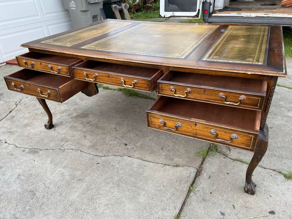 1920s Antique English Leather Top and Claw Feet Partners Writing Desk. - Thumbnail 9