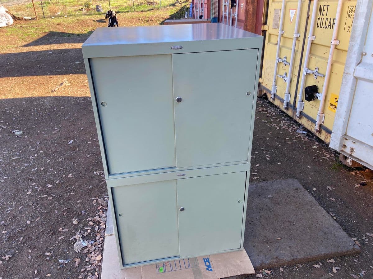 1960s Cole Steel Metal Cabinet - Thumbnail 4