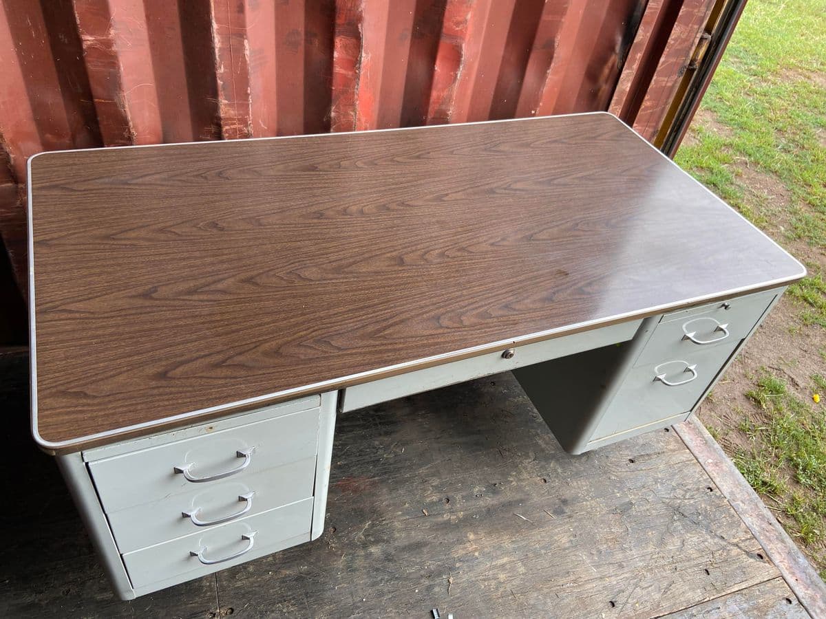 Vintage Mid Century Modern Metal Tanker Desk - Thumbnail 10