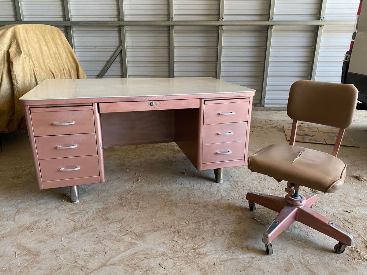 1960s Vintage Mid Century Modern Metal Tanker Desk Set of 2 - Thumbnail 4