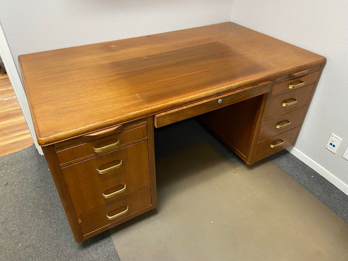 1960s Leopold Vintage Mid Century Modern Walnut Desk - Thumbnail 3