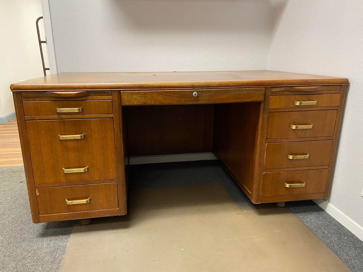 1960s Leopold Vintage Mid Century Modern Walnut Desk - Thumbnail 5