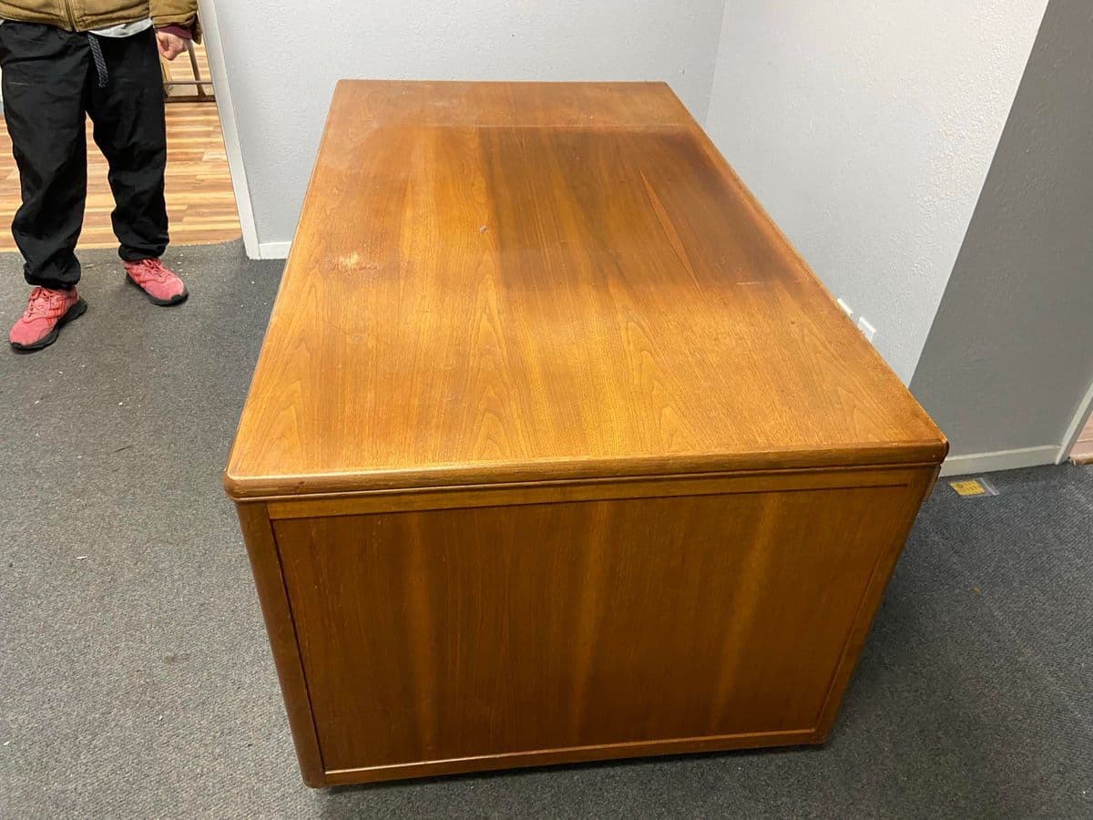 1960s Leopold Vintage Mid Century Modern Walnut Desk - Thumbnail 10