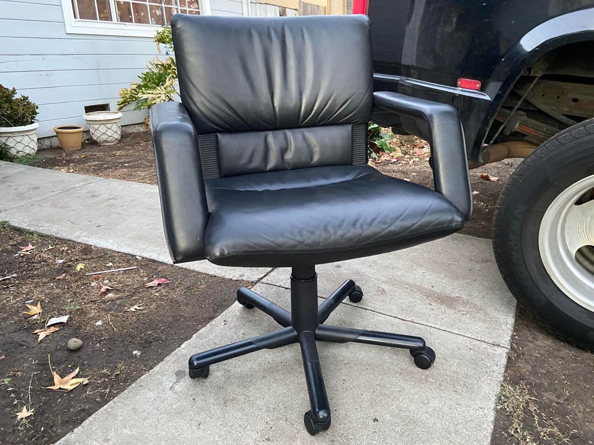 Vintage Mario Bellini Leather Swivel Executive Desk Chair for Vitra - Thumbnail 13