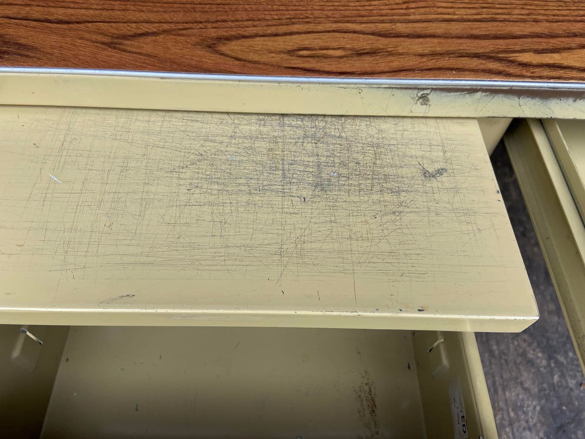 1980s McDowell and Craig Vintage Tanker Desk - Thumbnail 12