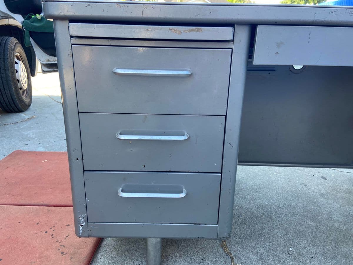 1970s Steelcase Vintage Mid Century Modern Metal Tanker Desk - Thumbnail 3