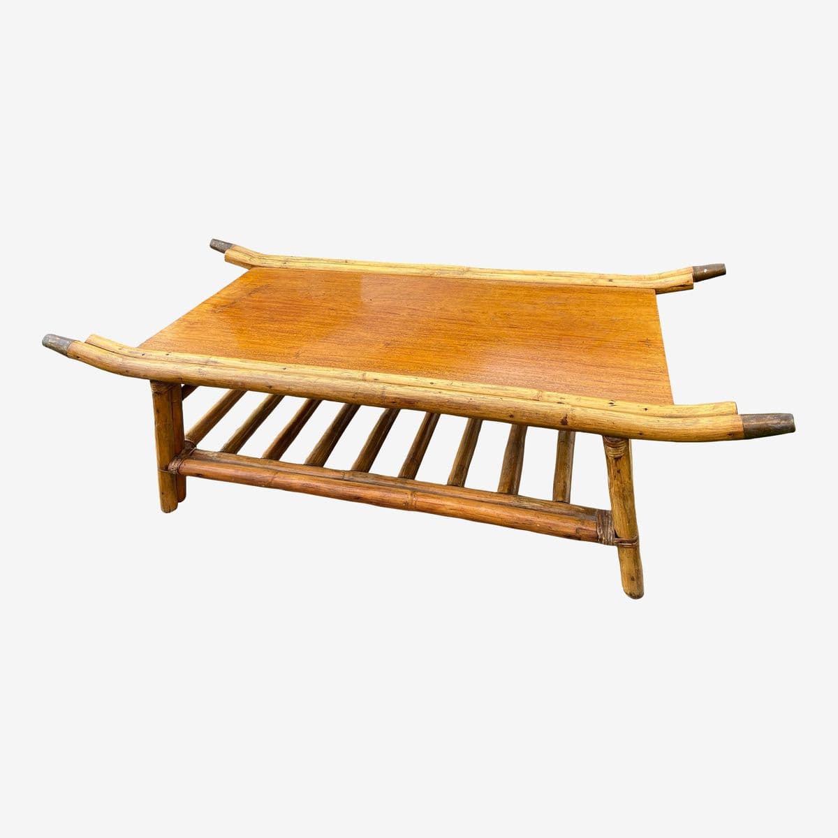 1970s Vintage Mid Century Modern Rattan Bamboo Coffee Table - Image 1