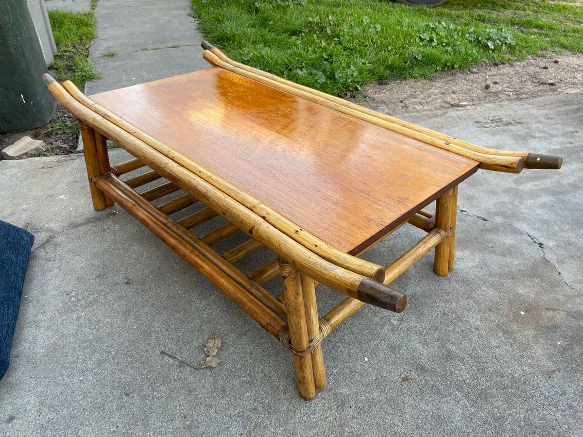 1970s Vintage Mid Century Modern Rattan Bamboo Coffee Table - Thumbnail 3