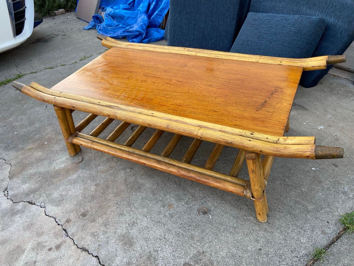 1970s Vintage Mid Century Modern Rattan Bamboo Coffee Table - Thumbnail 11