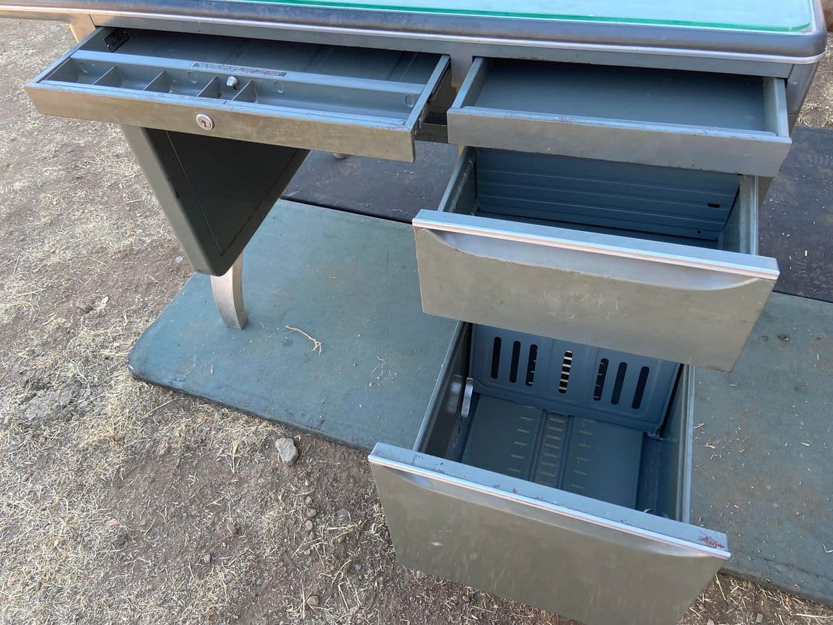 Vintage Mid Century Modern Desk - Thumbnail 5