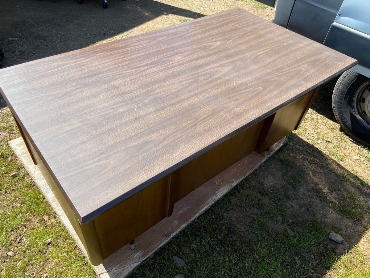 1970s Vintage Mid Century Modern Wood Veneer Desk - Thumbnail 11