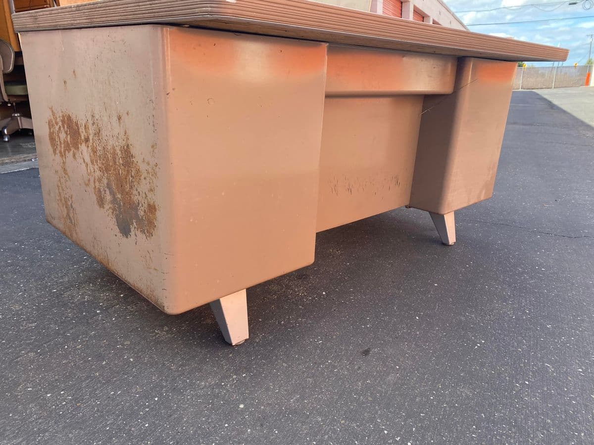 1960s Vintage Metal Tanker Desk - Thumbnail 3