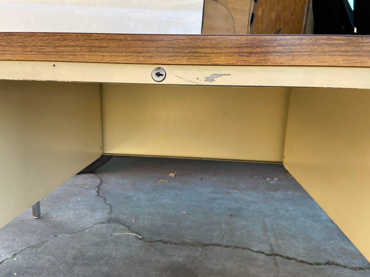 1980s Allsteel Vintage Mid Century Modern Metal Tanker Desk - Thumbnail 8