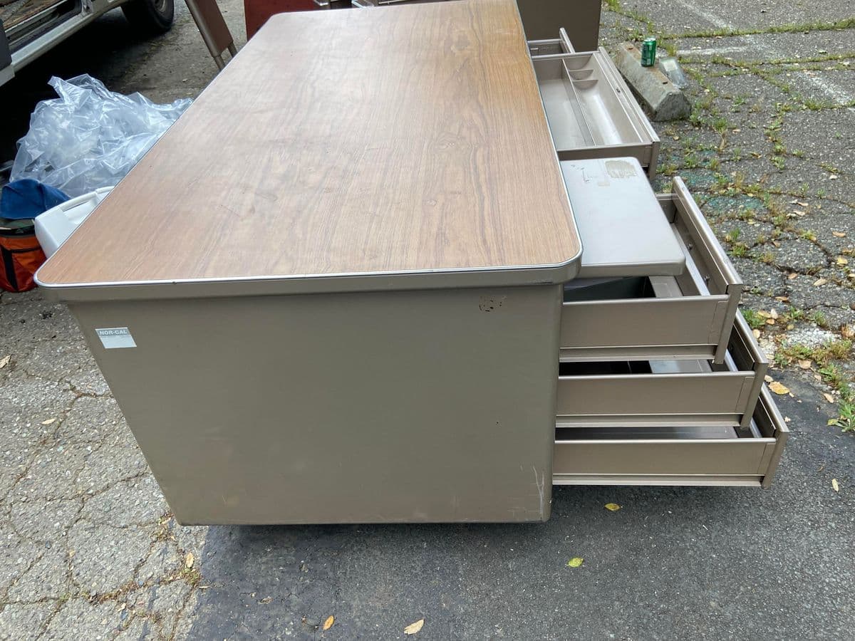 1980s Steelcase Vintage Mid Century Modern Metal Tanker Desk - Thumbnail 8