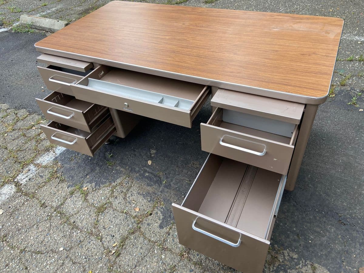 1980s Steelcase Vintage Mid Century Modern Metal Tanker Desk - Thumbnail 8