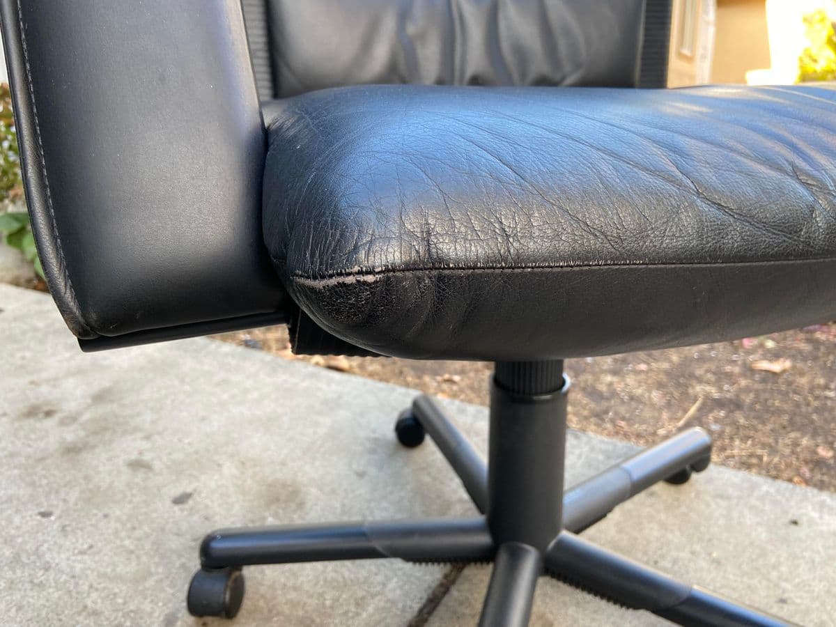 Vintage Post Modern Leather Swivel Desk Chair for Vitra Designed by Mario Bellini - Thumbnail 4