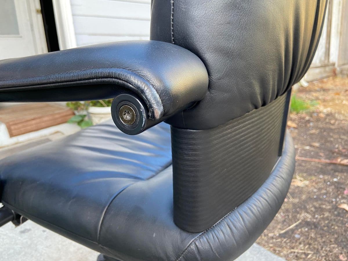 Vintage Post Modern Leather Swivel Desk Chair for Vitra Designed by Mario Bellini - Thumbnail 8