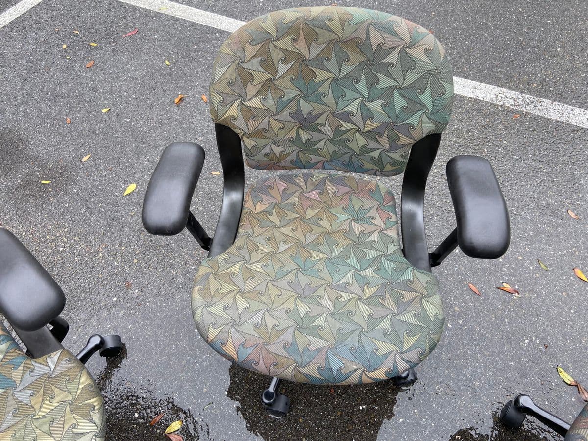 Vintage Herman Miller Equa Desk Chairs Set of 3 - Thumbnail 8