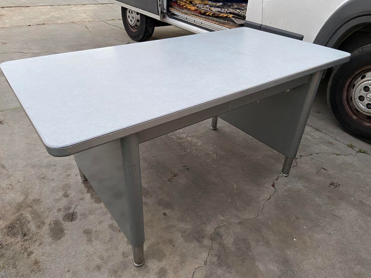 1970s Steelcase Style Vintage Mid Century Modern Metal Tanker Desk Table - Thumbnail 12