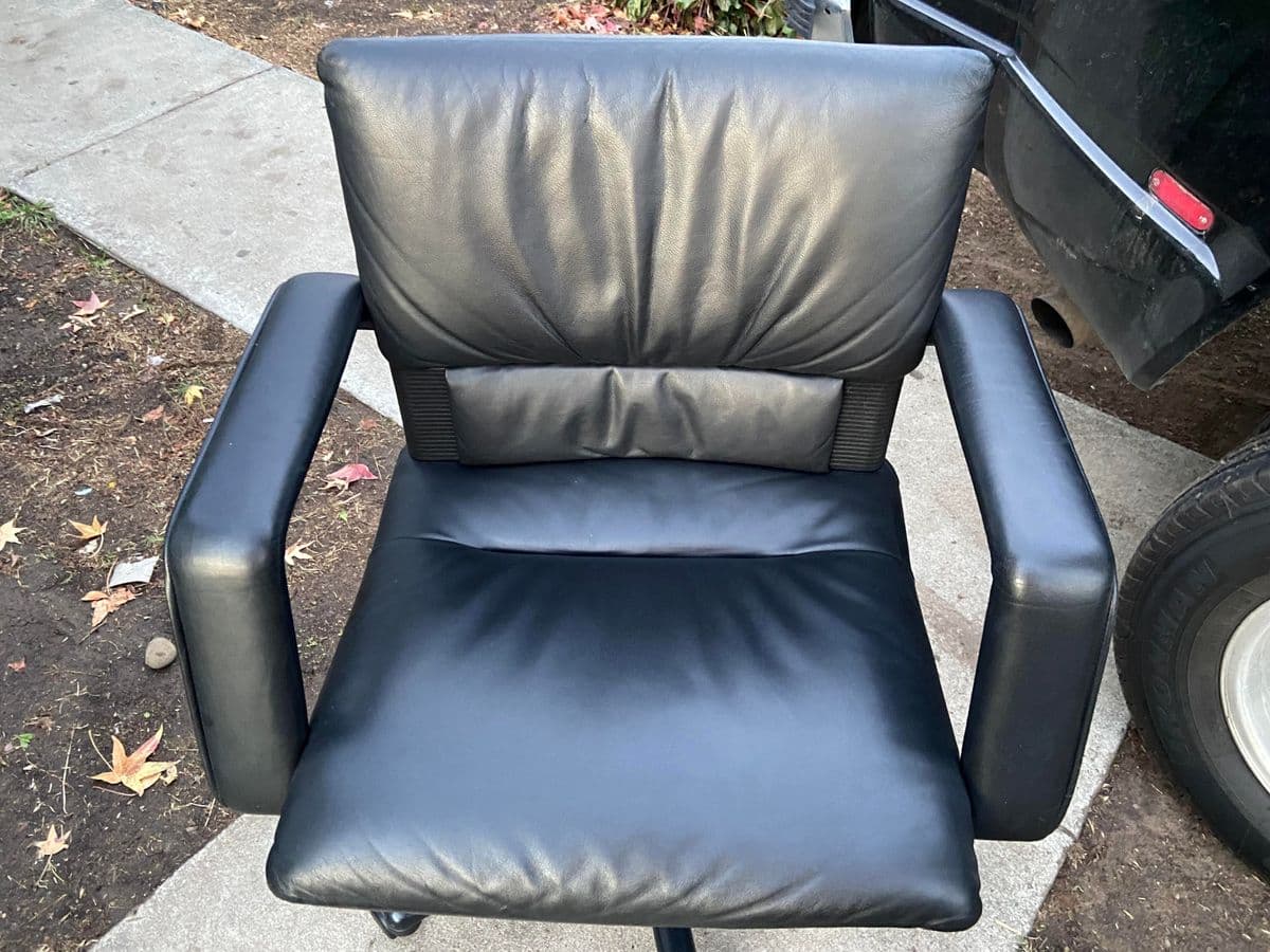 Vintage Mario Bellini Leather Swivel Chair for Vitra - Thumbnail 3