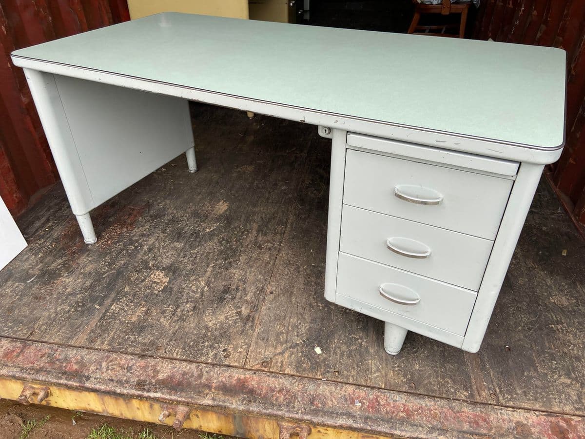 Vintage Mid Century Modern Metal Tanker Desk - Thumbnail 8