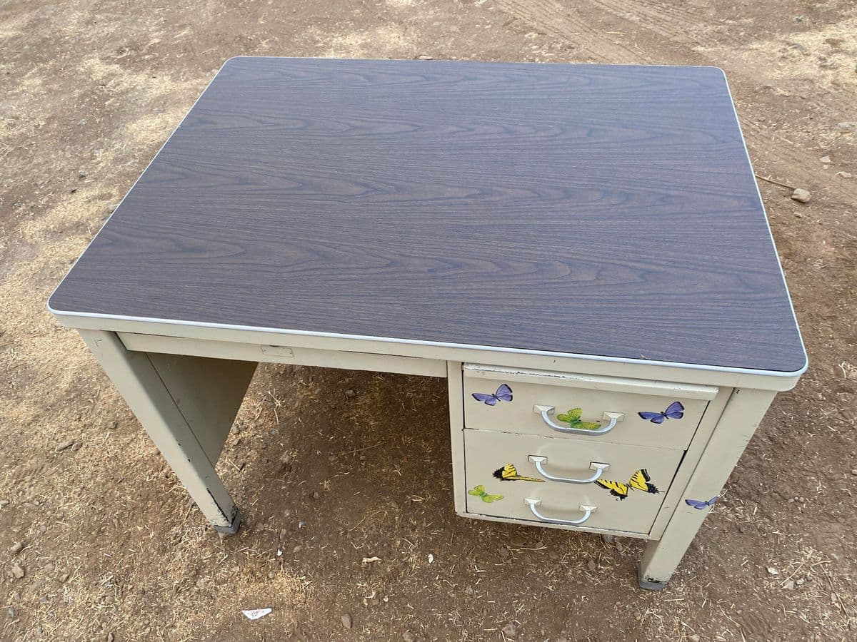 1950s Vintage Metal Tanker Desk Shabby Chic Style - Thumbnail 8