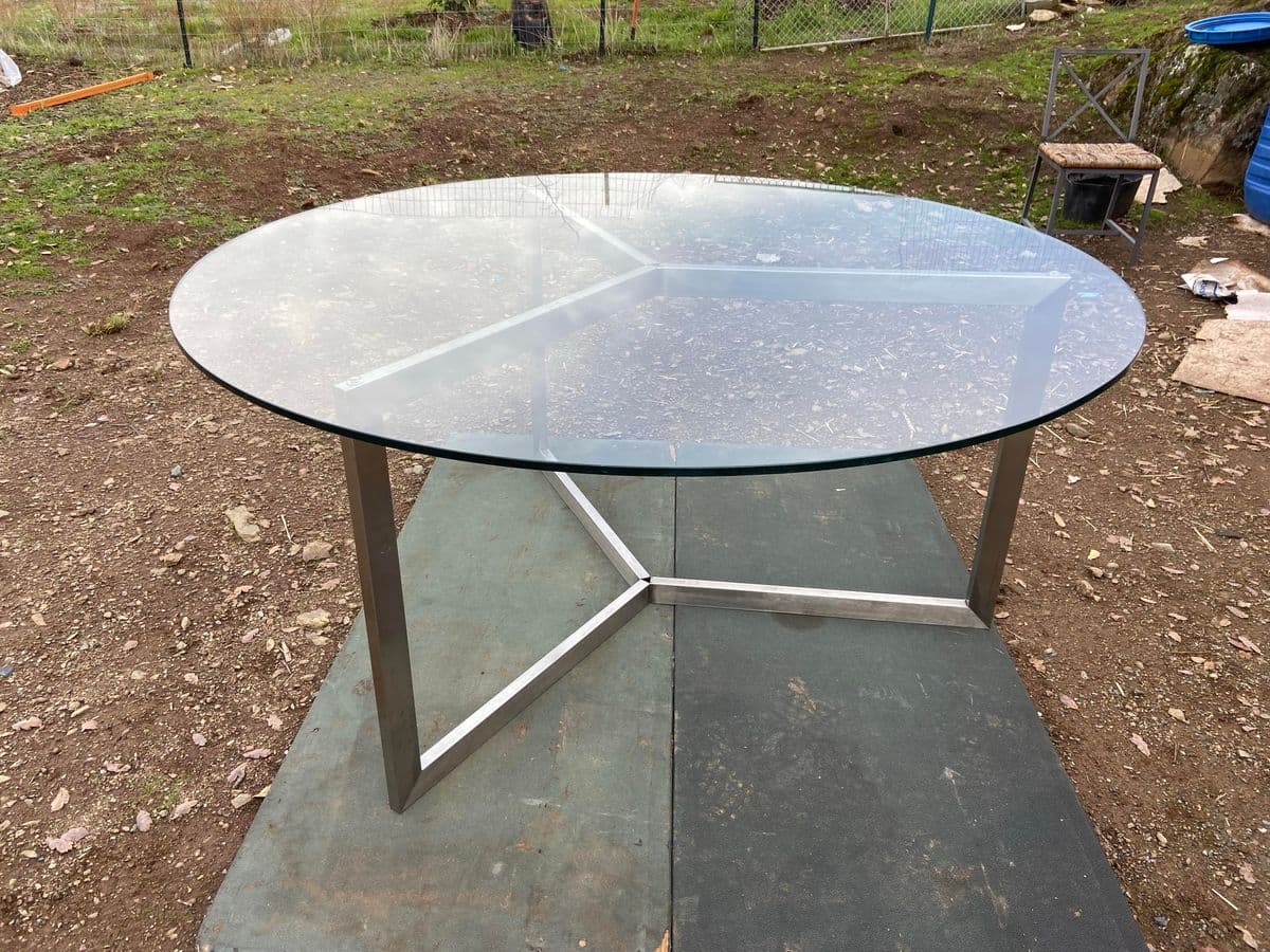 Room and Board Contemporary Round Glass Dining Table - Thumbnail 10