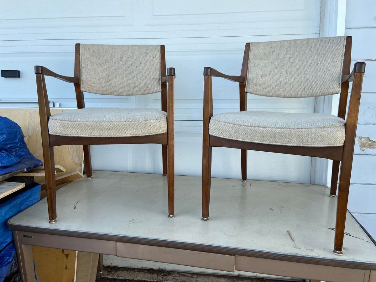 1970s Vintage Mid Century Modern Accent Chairs Set of Two - Thumbnail 6