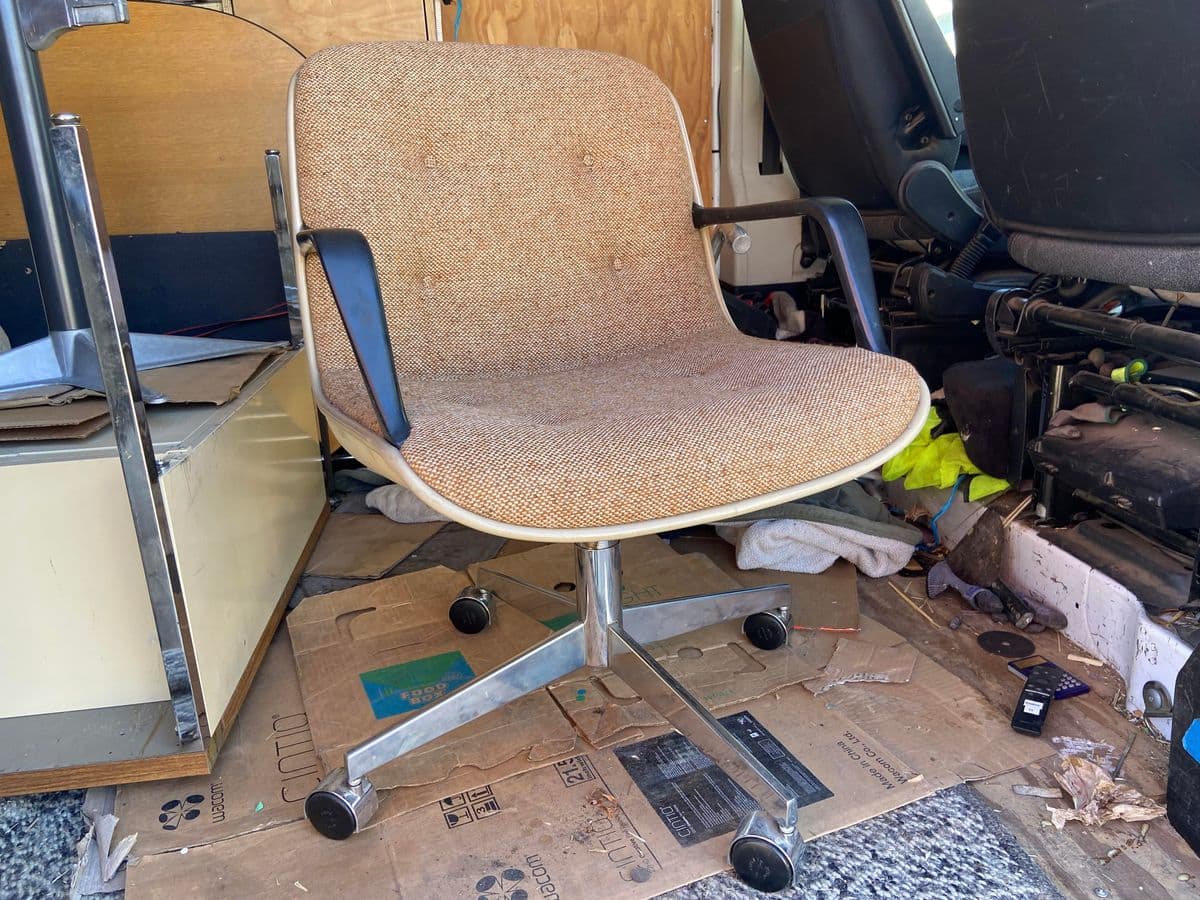 Vintage Steelcase Swivel Desk Chair - Thumbnail 7