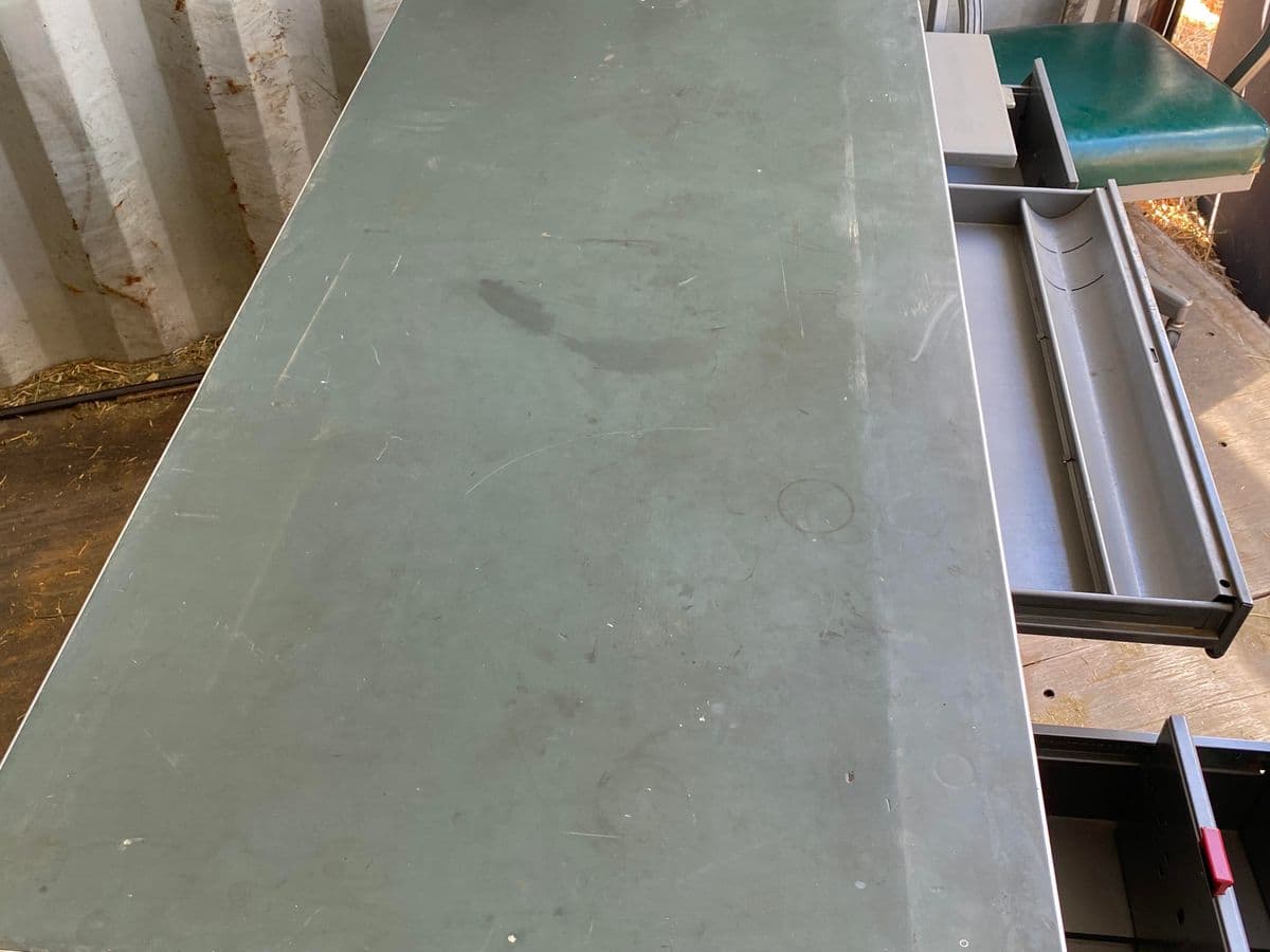 Vintage Columbia Metal Tanker Desk and Chair - 2 Pieces - Thumbnail 5