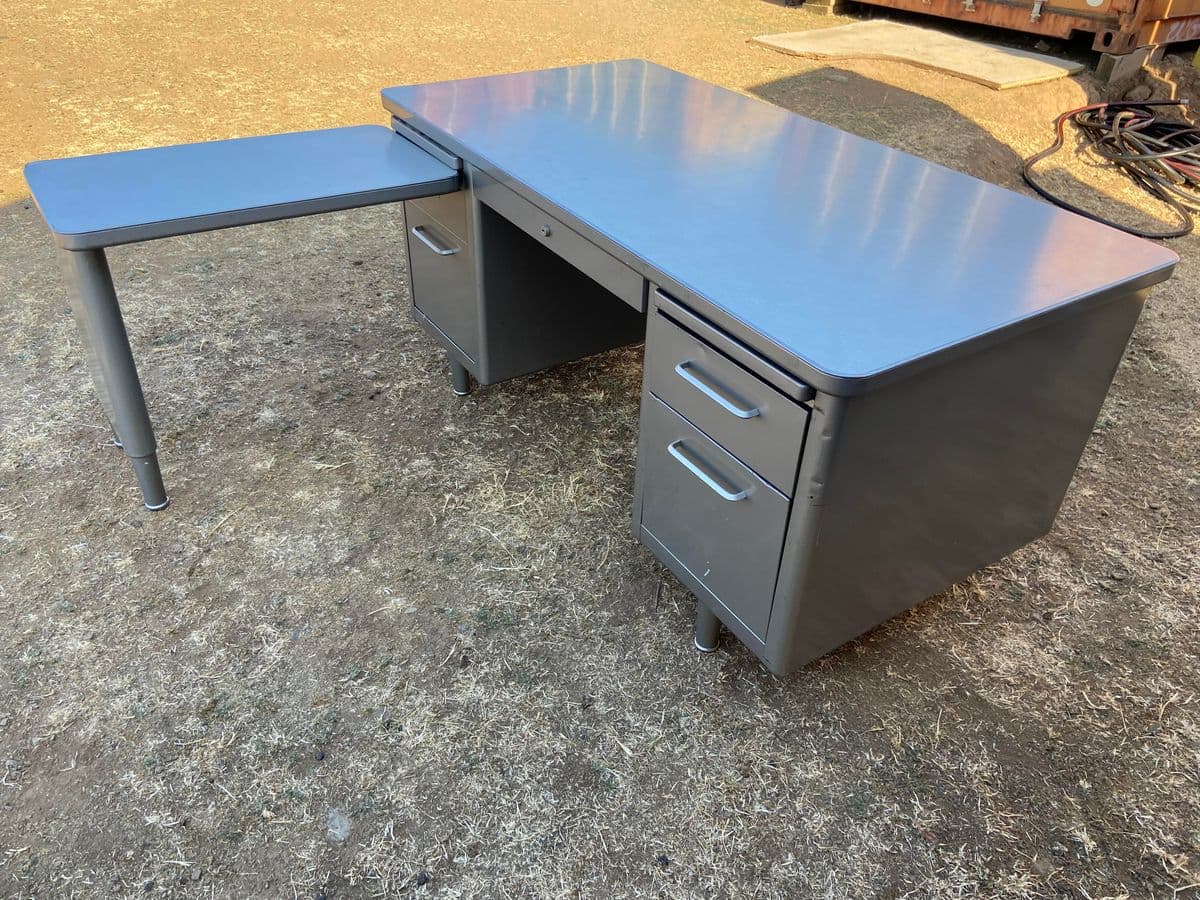 1970s Steelcase Vintage Mid Century Modern Executive Desk With Return - Set of 2 - Thumbnail 3