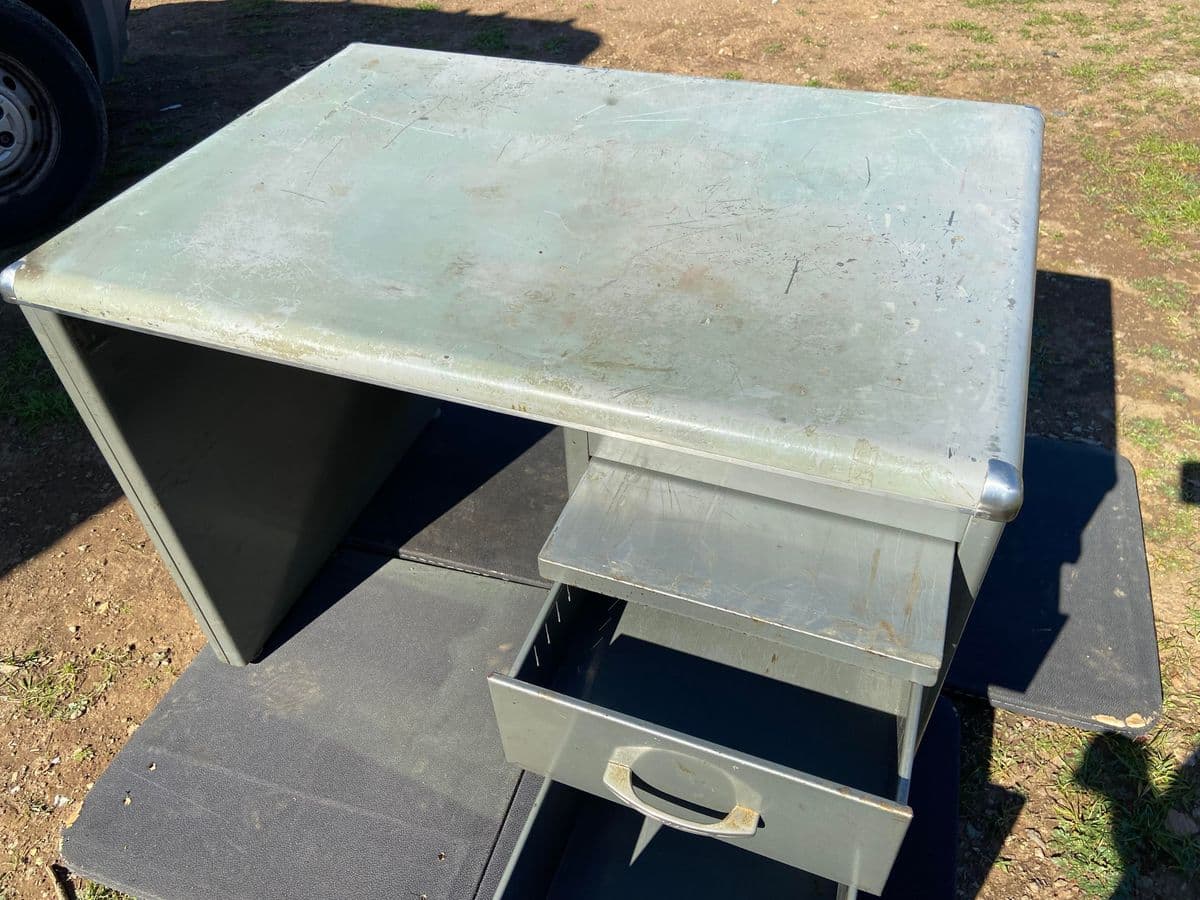 1960s Project Mini Tanker Desk - Thumbnail 12